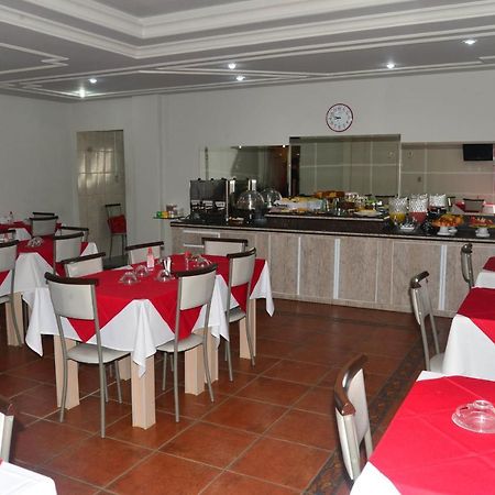 Hotel D' Lucca Uba Экстерьер фото
